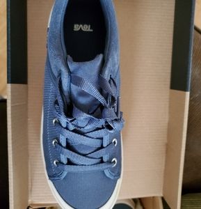 Teva Corduroy sneakers Blue 8.5 W